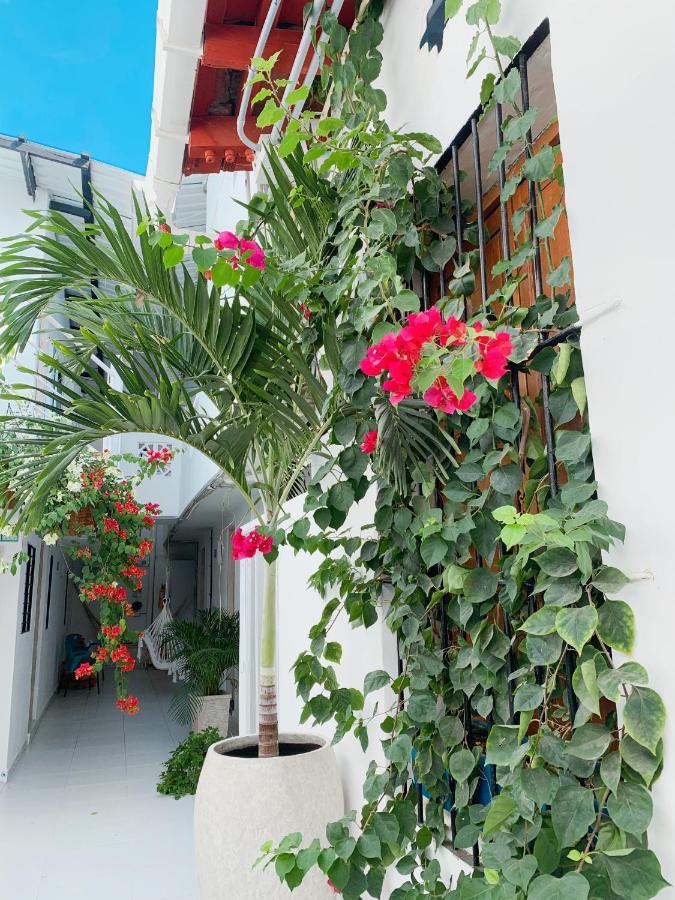 Comunidad Calle 13 Hotel Boutique Santa Marta  Exterior photo
